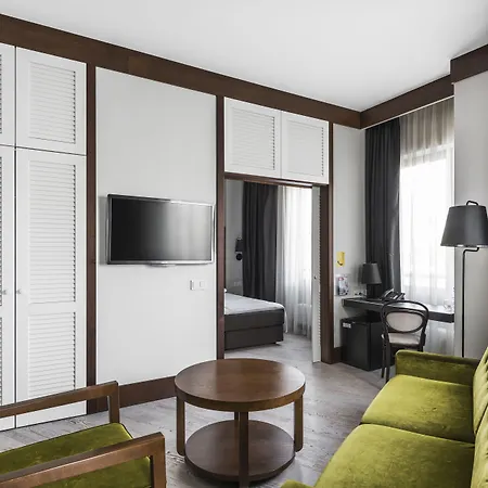 Comfort Lt - Rock 'n' Roll Hotel Vilna