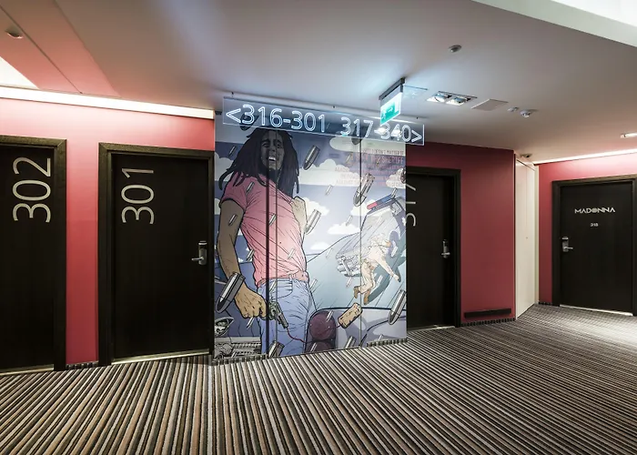 Otel Comfort Lt - Rock 'n' Roll Vilnius