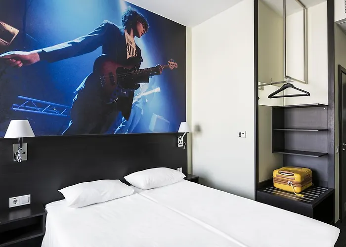 Comfort Lt - Rock 'n' Roll 3*