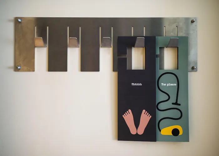 Comfort Lt - Rock 'n' Roll 3*