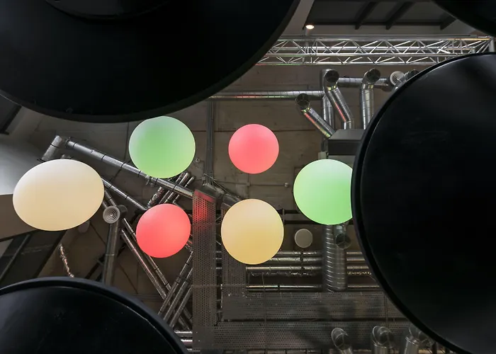 Comfort Lt - Rock 'n' Roll 3*